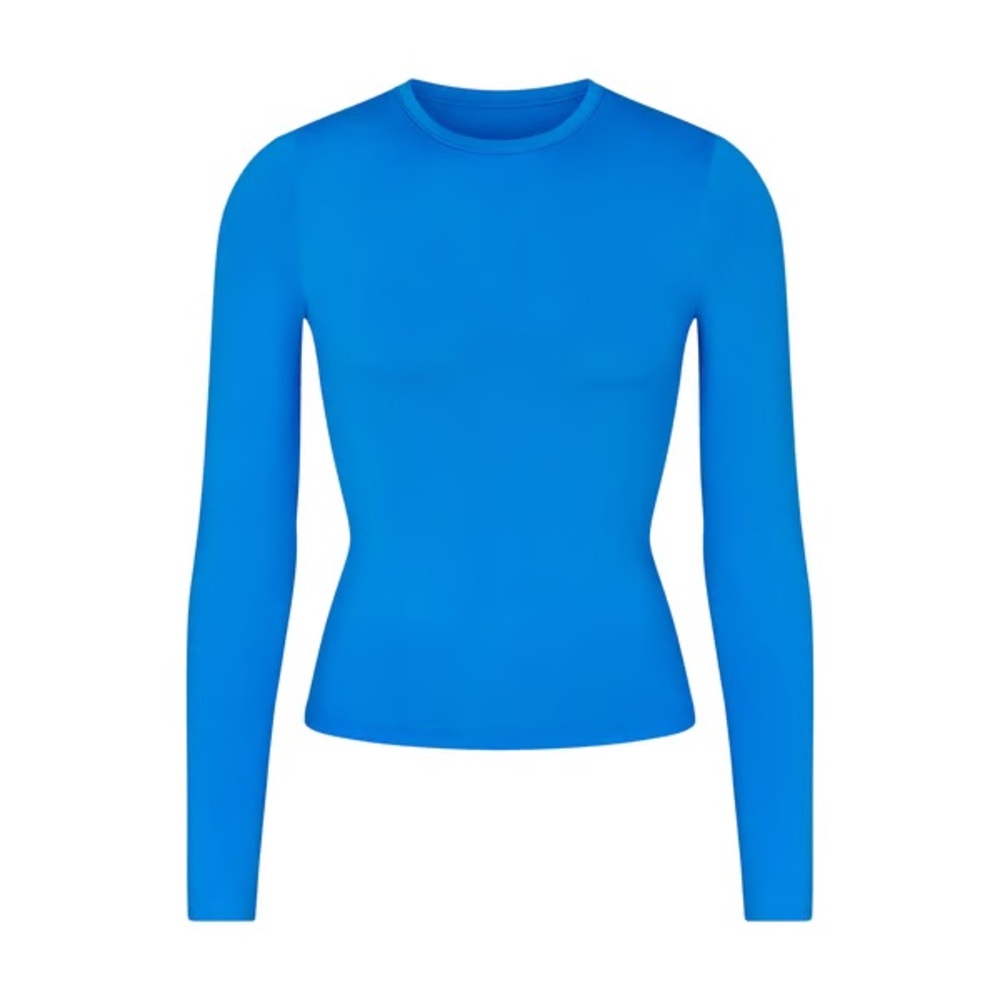 Amazon Women's Blue Long Sleeve Top